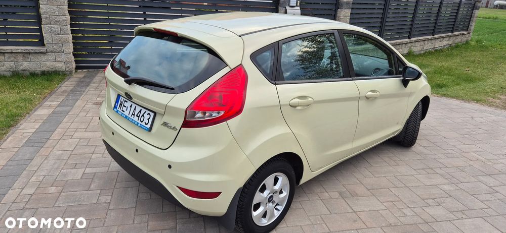 Ford Fiesta - 7