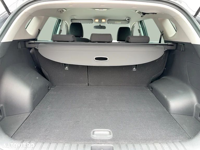 Hyundai Tucson 1.6 GDI 2WD 6MT Style - 14