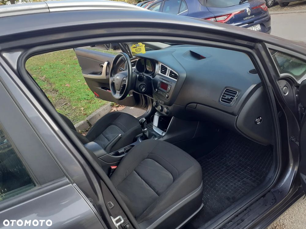 Kia Ceed 1.4 CVVT - 9