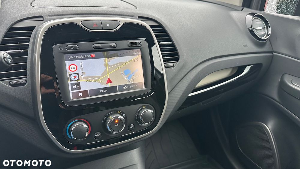 Renault Captur 1.5 dCi Energy Intens - 12