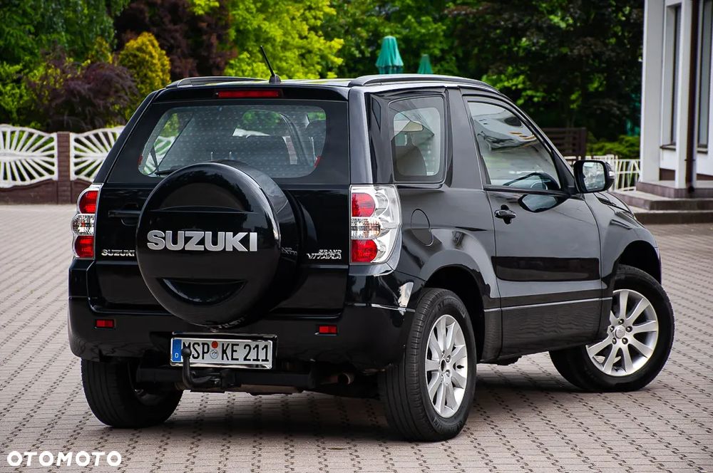 Suzuki Grand Vitara 2.4 Premium - 15