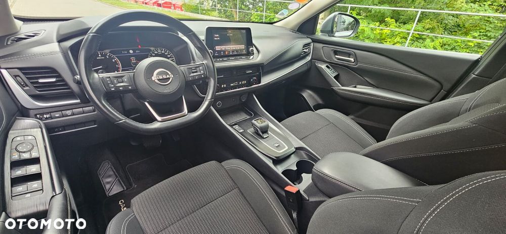 Nissan Qashqai 1.3 DIG-T DCT AKARI - 22