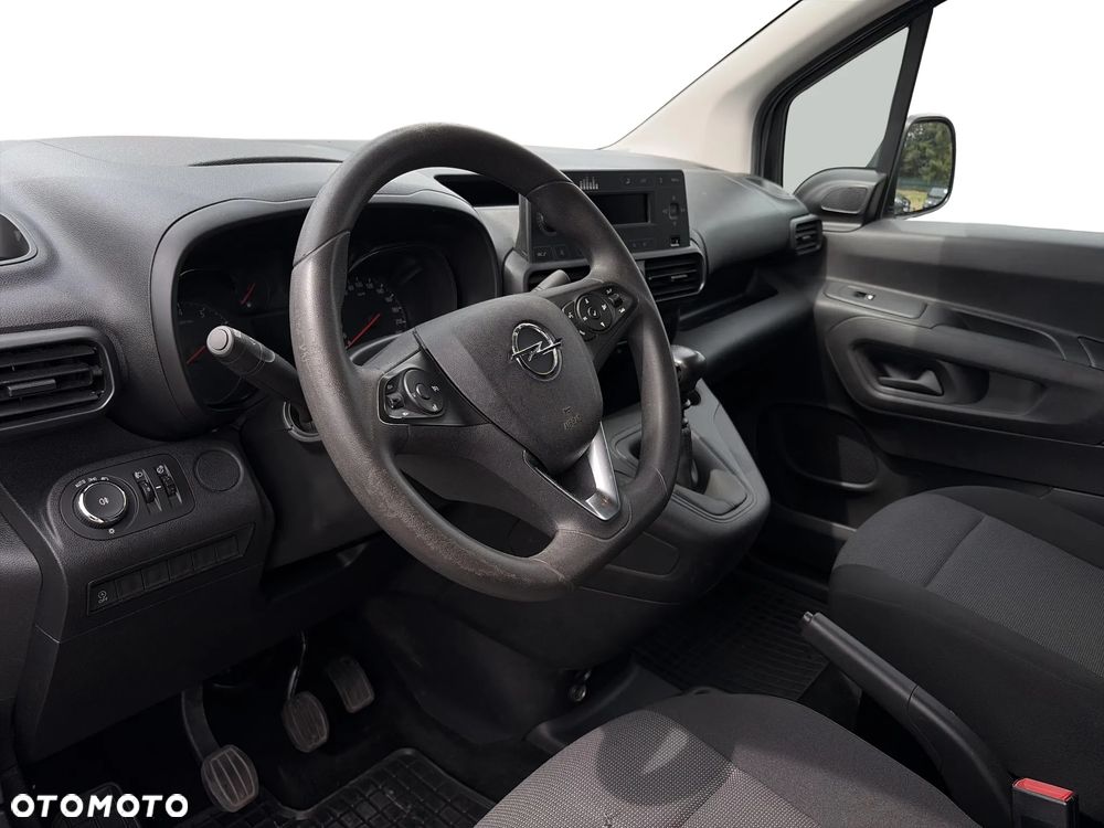 Opel COMBO XL ESSENTIA L2 VAN 1,5 CDTI 131KM_SalonPL_F-VAT23 - 11