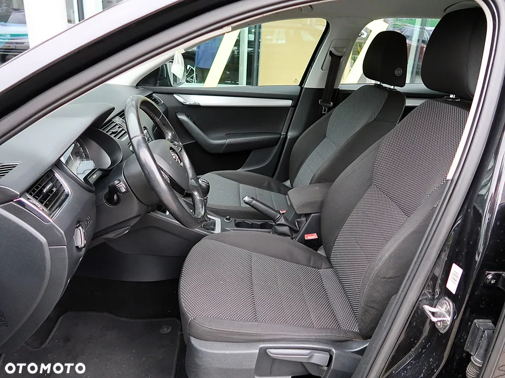 Skoda Octavia 1.6 TDI 4x4 Ambition - 10