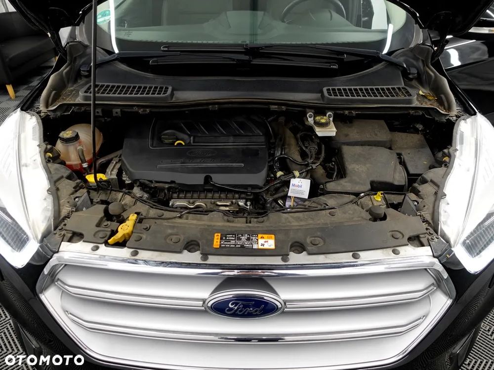 Ford Kuga 1.5 EcoBoost FWD Titanium - 38