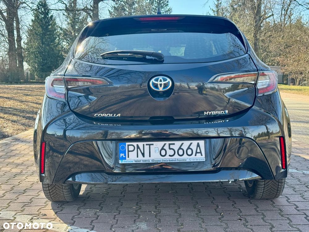 Toyota Corolla 1.8 Business Edition - 3