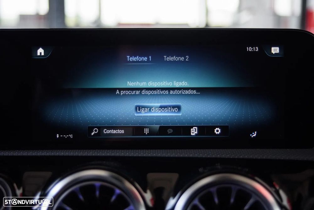 Mercedes-Benz A 180 d AMG Line - 35