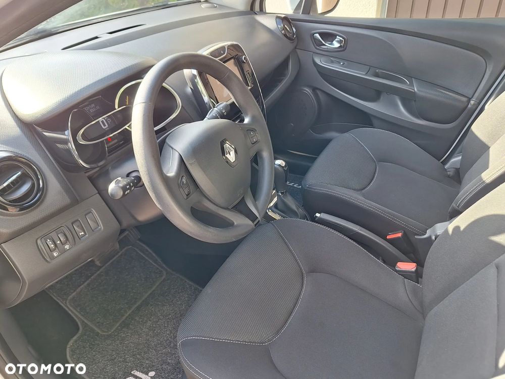 Renault Clio Energy dCi 90 EDC Intens - 28