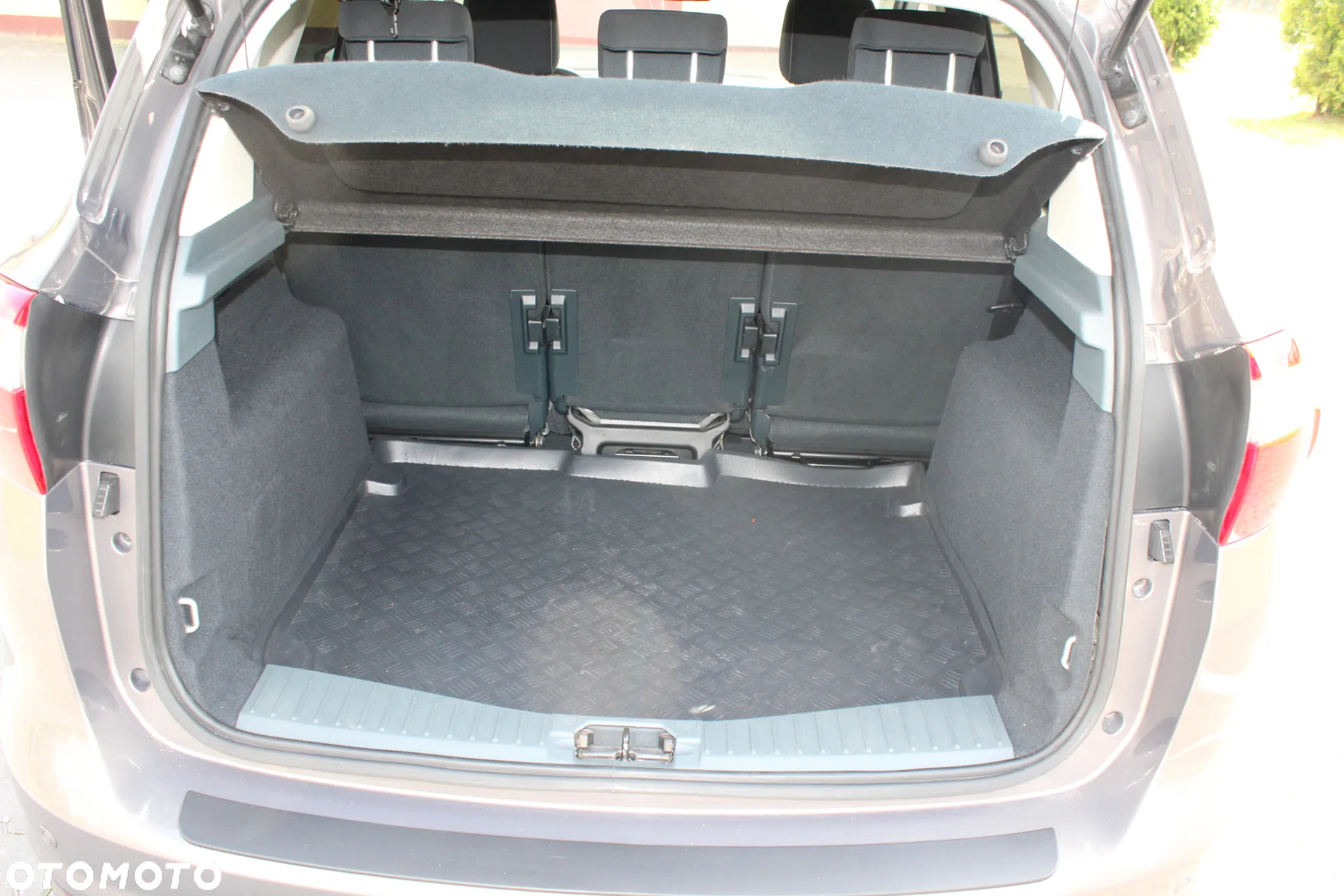 Ford C-MAX - 13