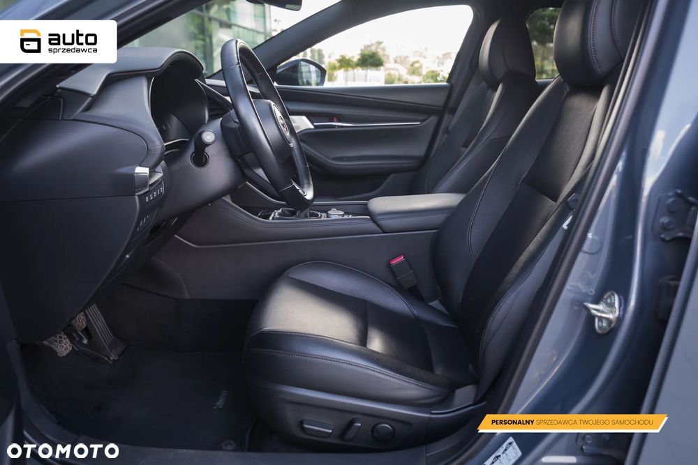 Mazda 3 2.0 mHEV Hikari - 22