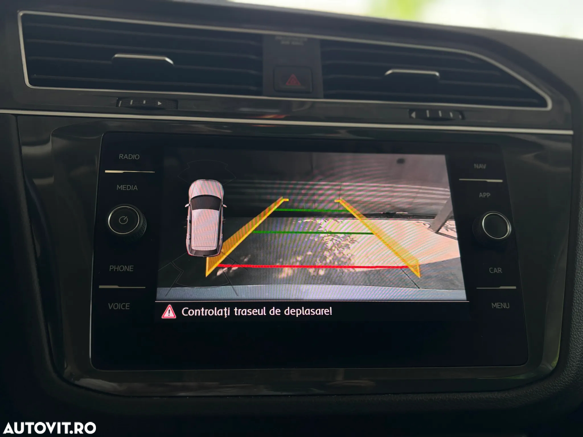 Volkswagen Tiguan 1.5 TSI ACT DSG Comfortline - 28