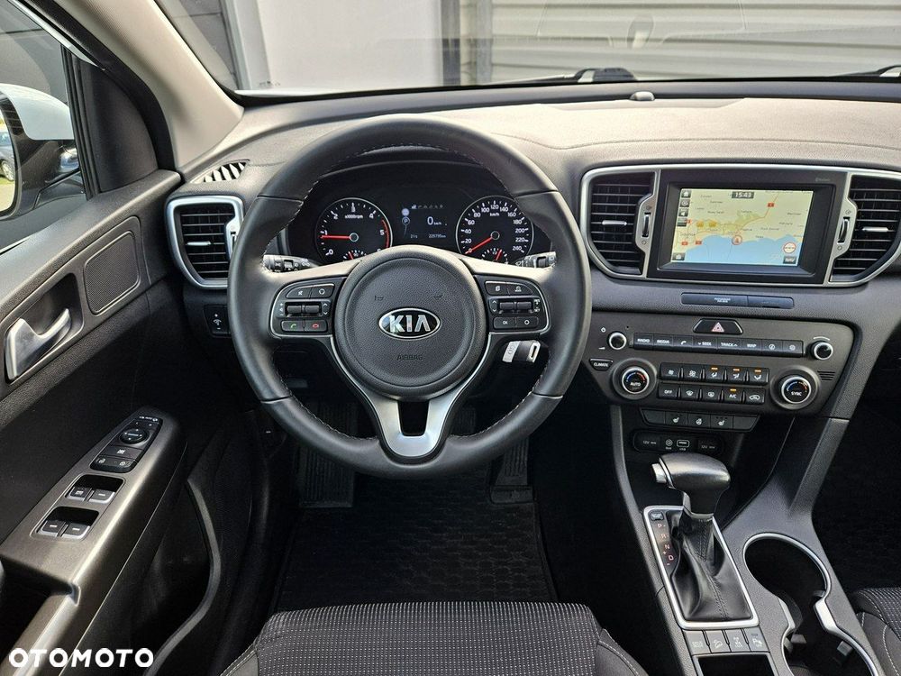 Kia Sportage 2,0 CRDI AWD Platinum - 8