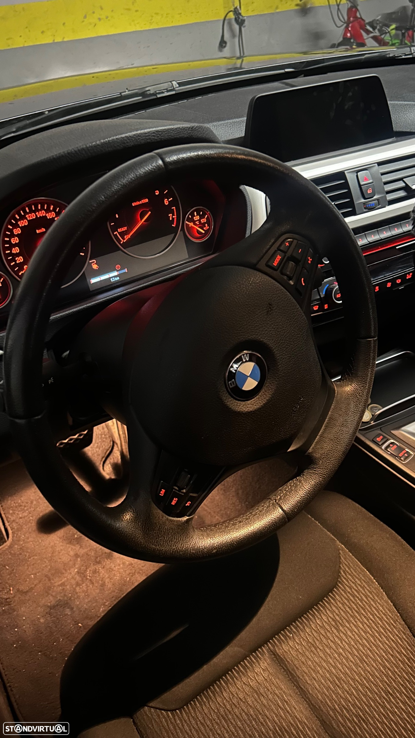 BMW 330 e iPerformance Advantage - 11