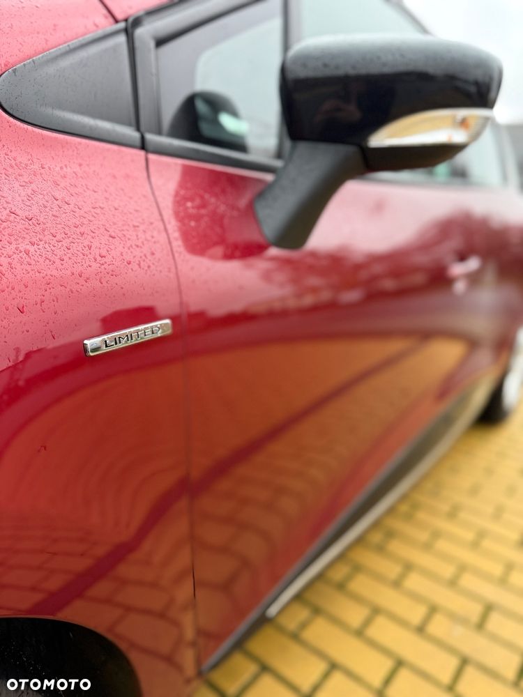 Renault Clio 1.2 16V 75 LIMITED 2018 - 11