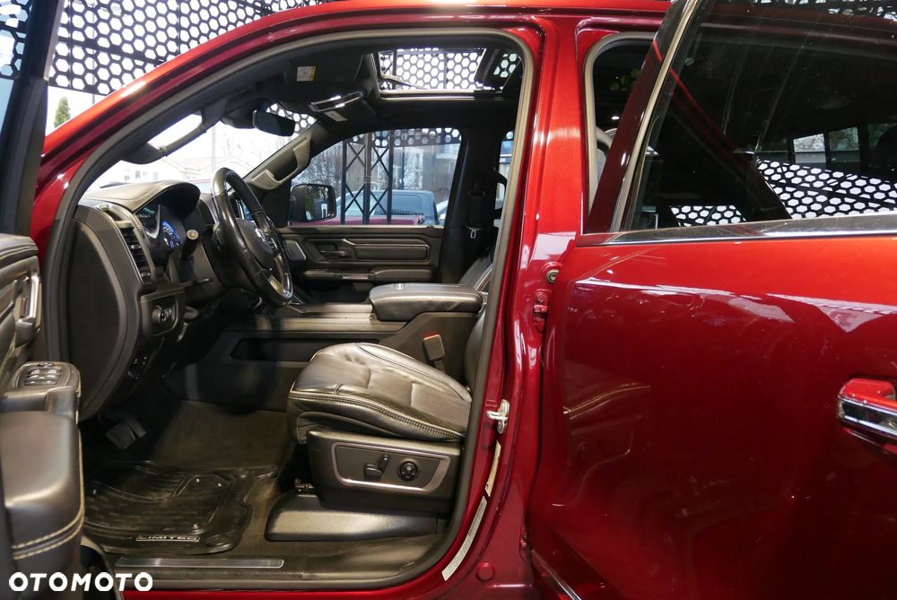 RAM 1500 5.7 Crew Cab Limited - 10