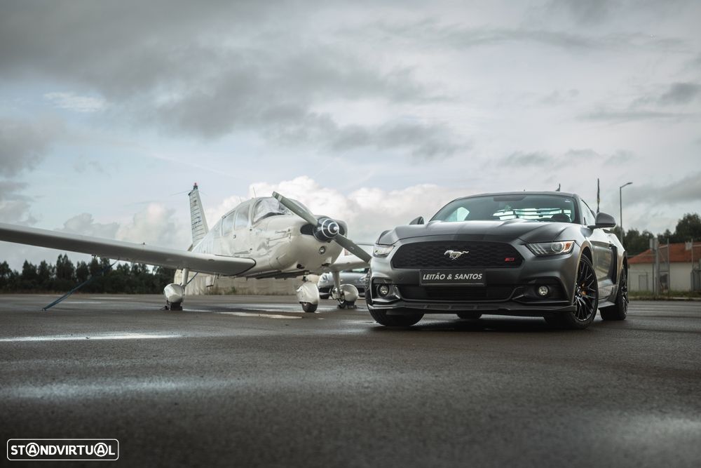 Ford Mustang 2.3 Eco Boost - 29