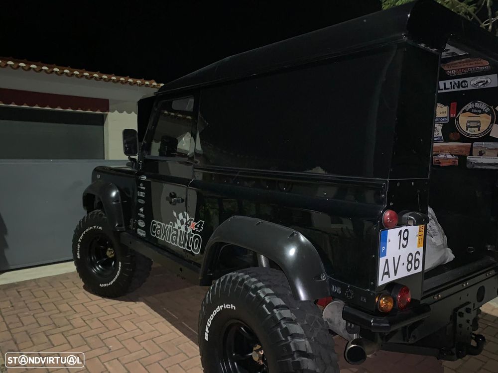 Land Rover Defender 90 2.5 Td5 E - 9