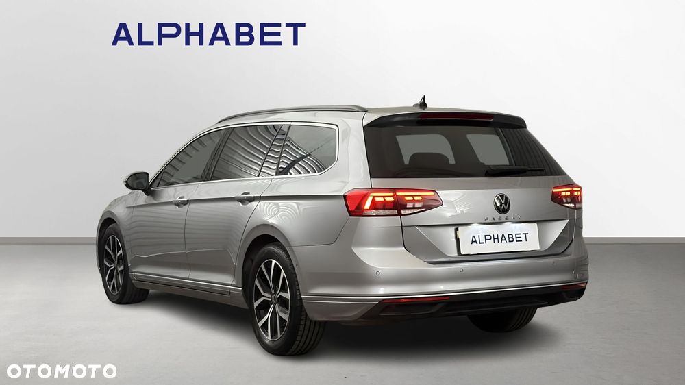 Volkswagen Passat Variant 1.5 TSI EVO Business DSG - 4