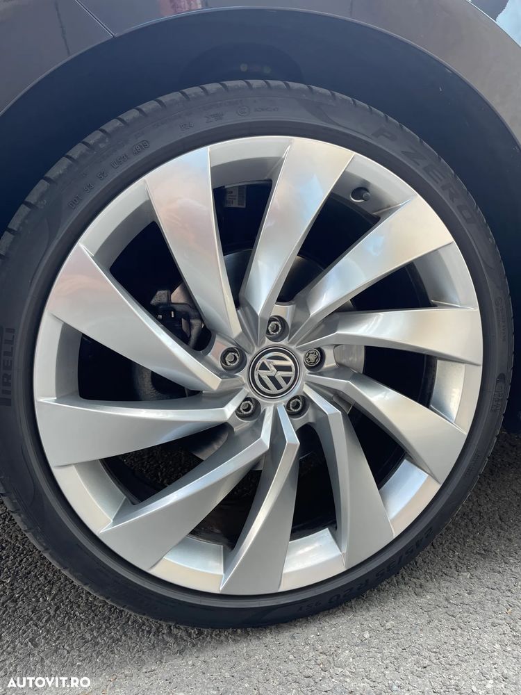 Volkswagen ARTEON 2.0 TSI DSG R-Line - 9