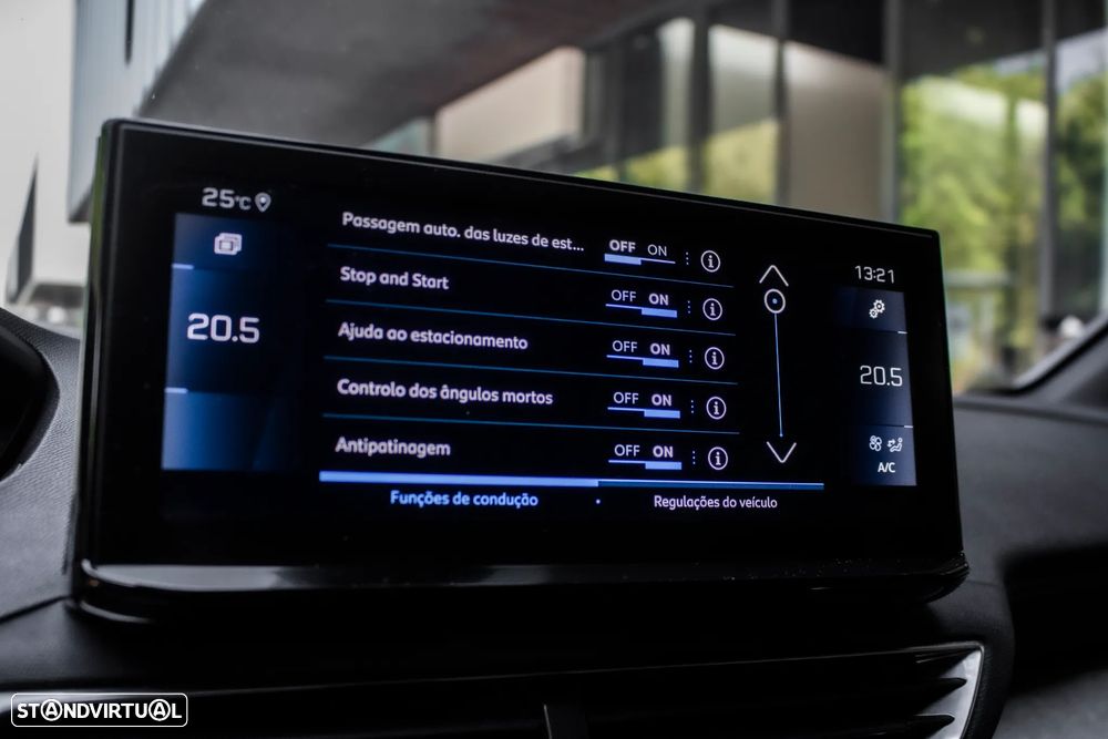 Peugeot 5008 1.5 BlueHDi GT Line EAT8 - 42