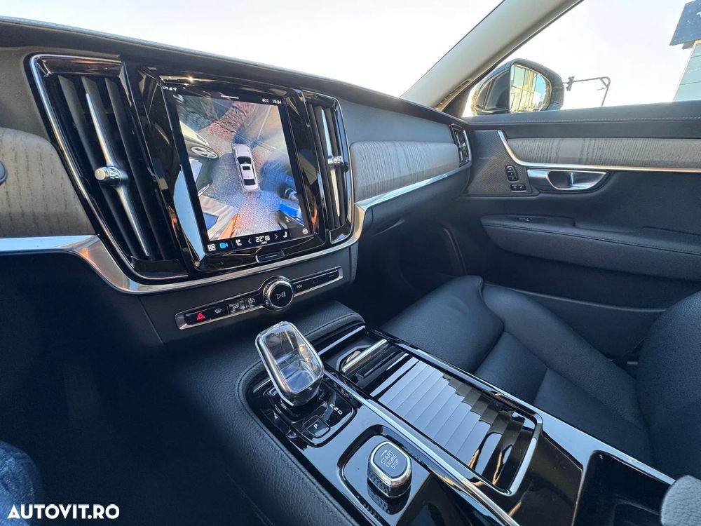 Volvo S90 - 13