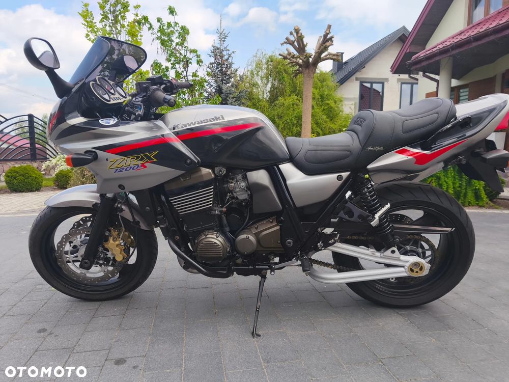 Kawasaki ZRX - 5
