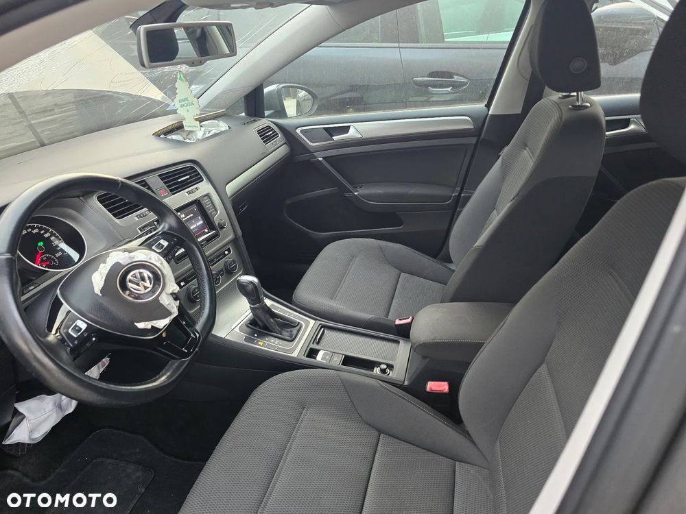 Volkswagen Golf 1.6 TDI BlueMotion Technology DSG Comfortline - 14