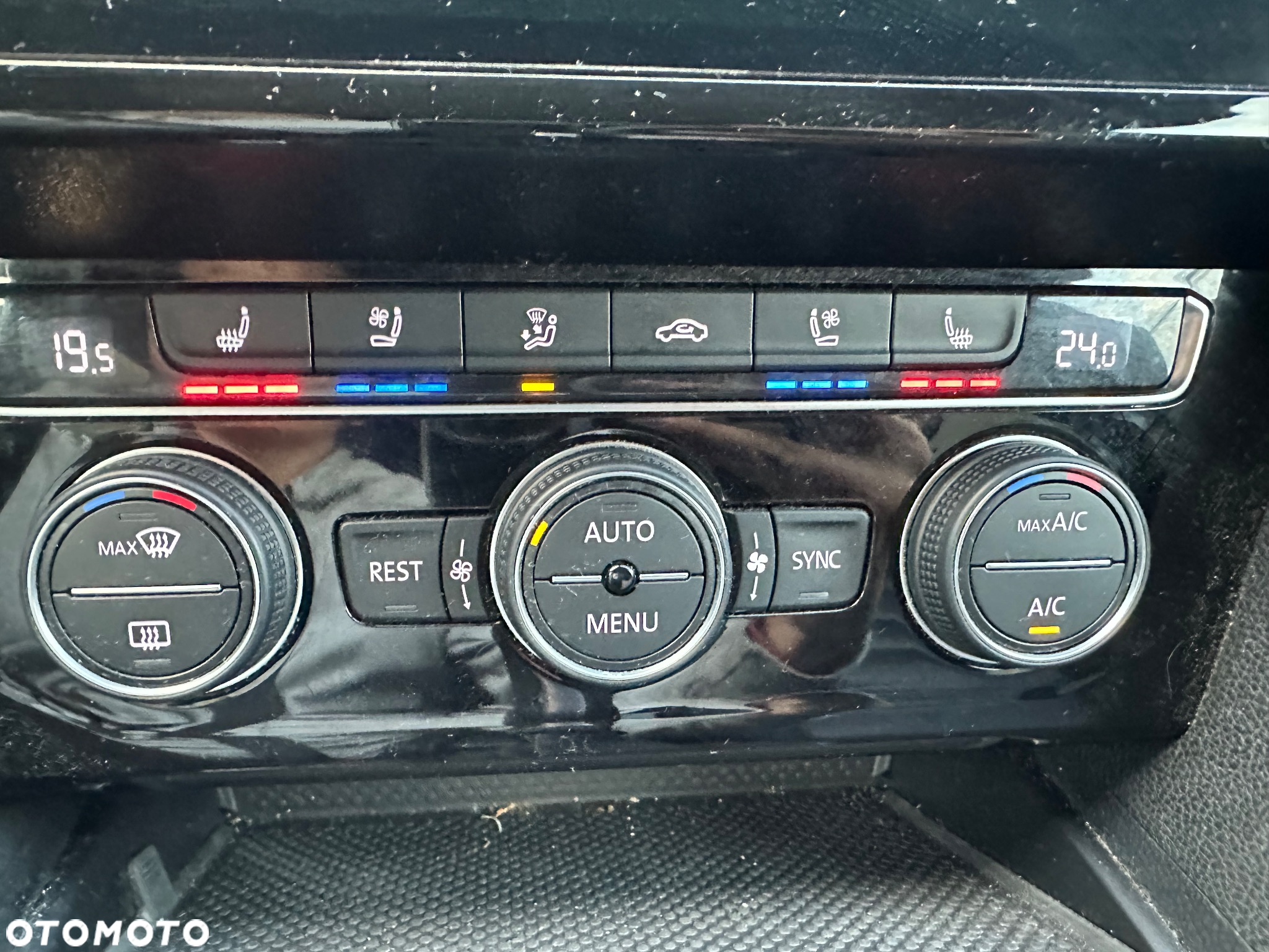 Volkswagen Arteon 2.0 TSI 4Motion R-Line DSG - 17