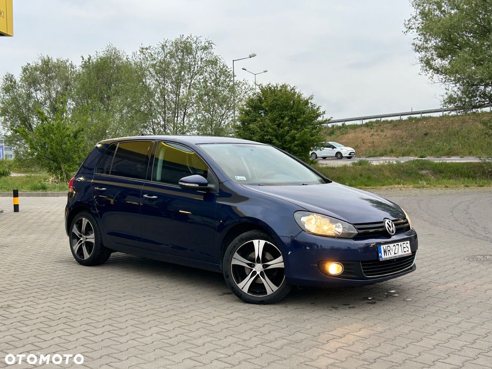Volkswagen Golf 1.6 TDI Highline DSG - 10