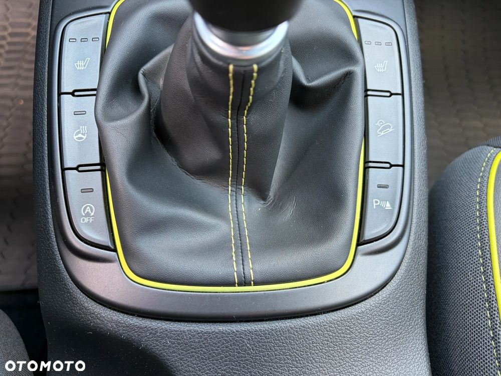 Hyundai Kona 1.0 T-GDI Premium - 23