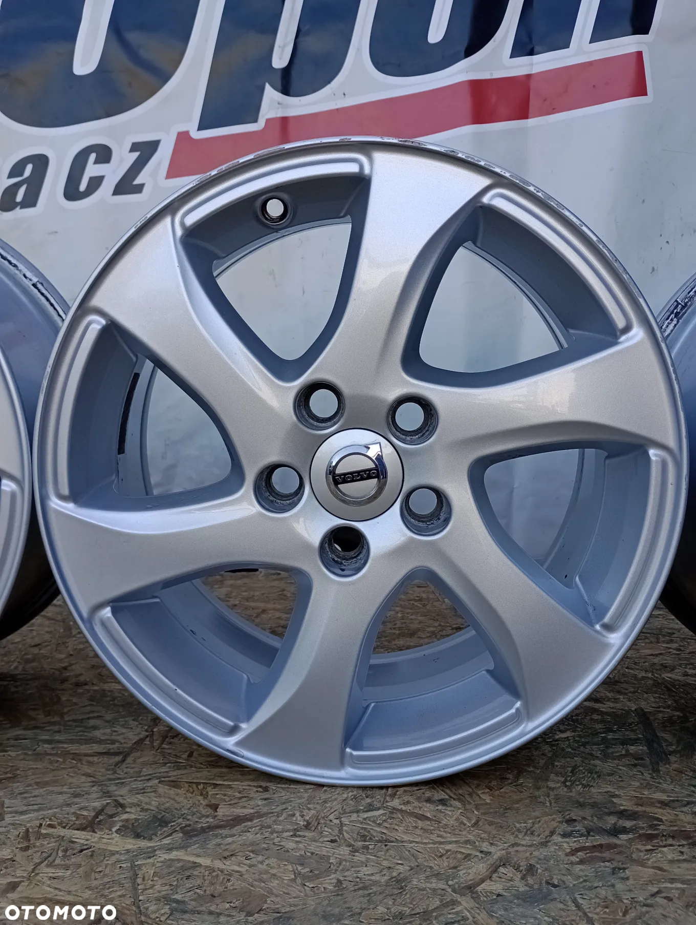 FELGI ALUMINIOWE 5x108 R16 ET50 7J VOLVO C30 S40 V40 V50 V60 - 5