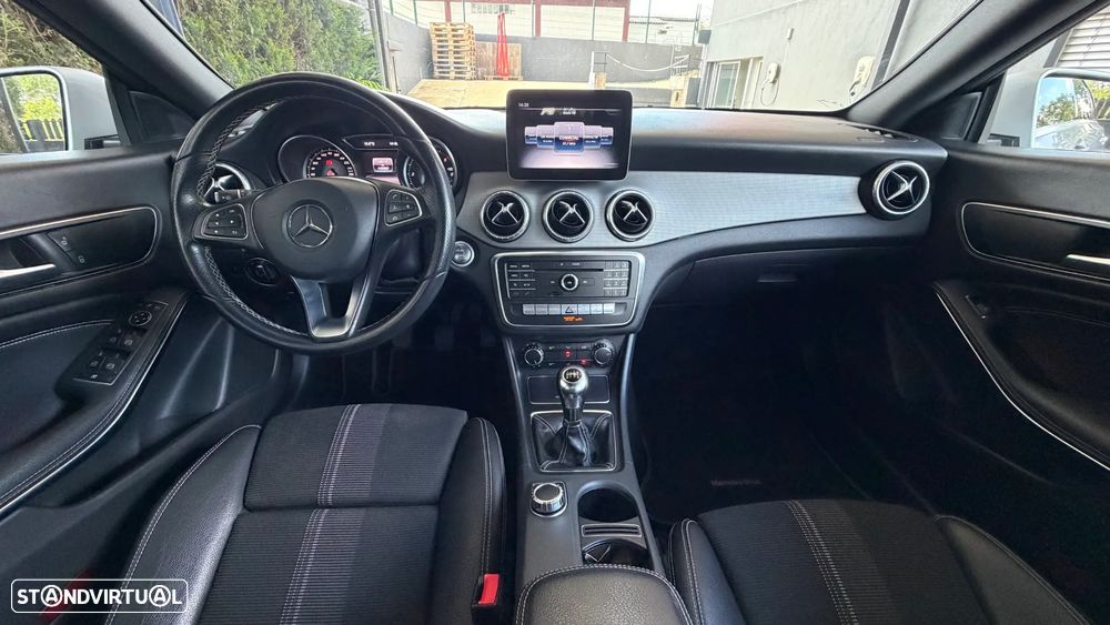 Mercedes-Benz CLA 180 d Shooting Brake Urban - 16