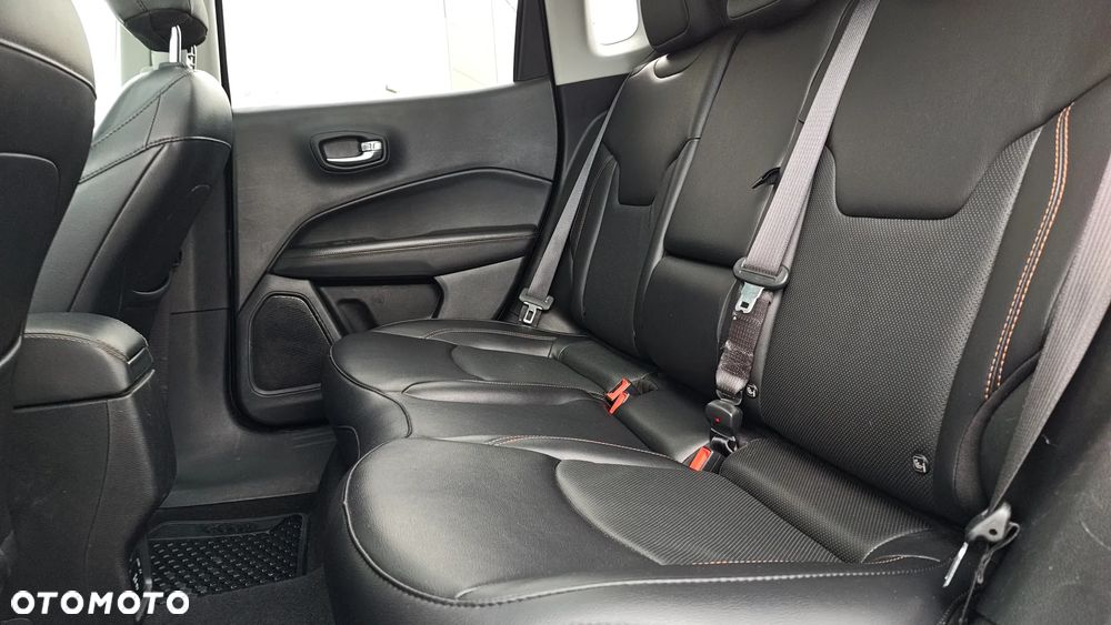 Jeep Compass 1.4 MultiAir Limited - 28
