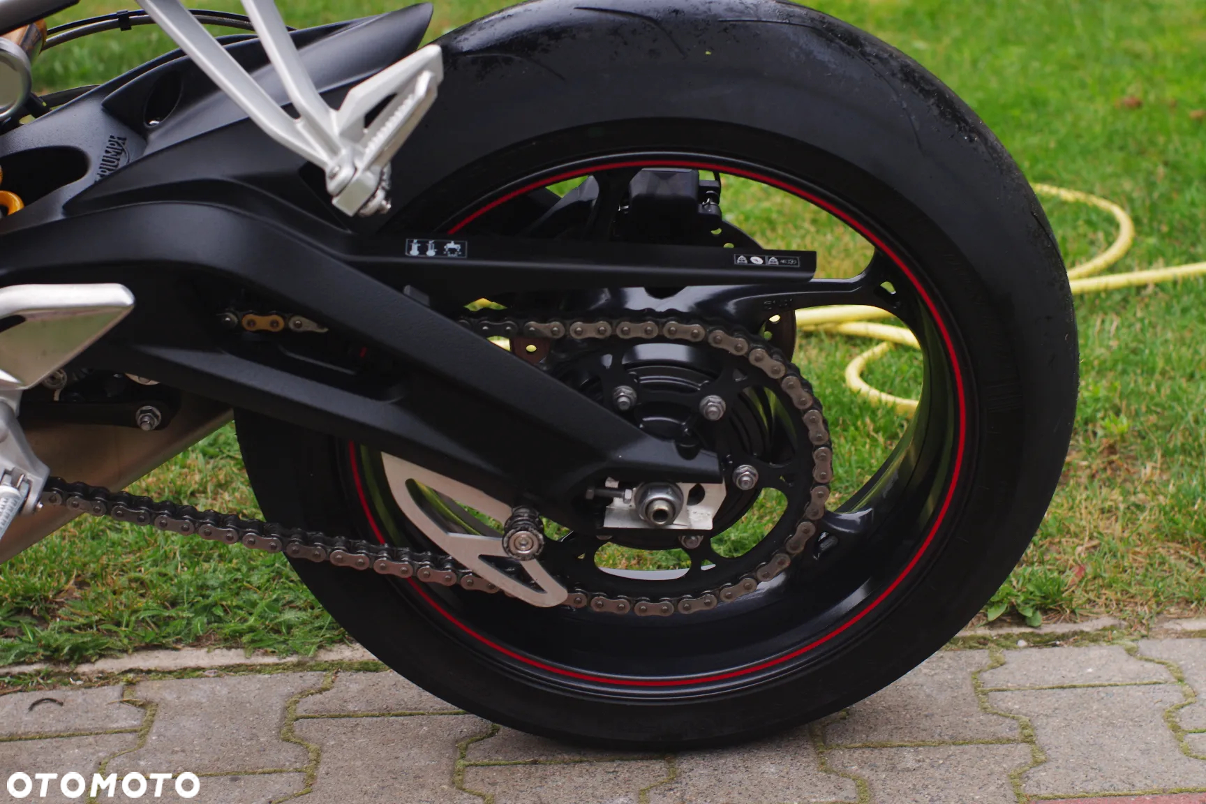 Triumph Street Triple - 26