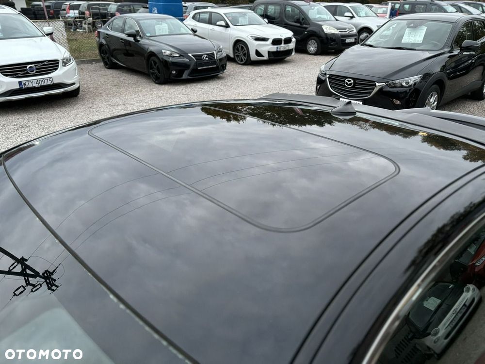 Infiniti Q60 - 13