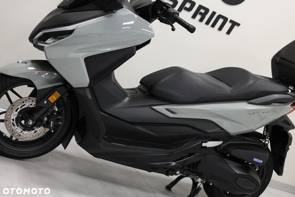 Honda NSS - 15