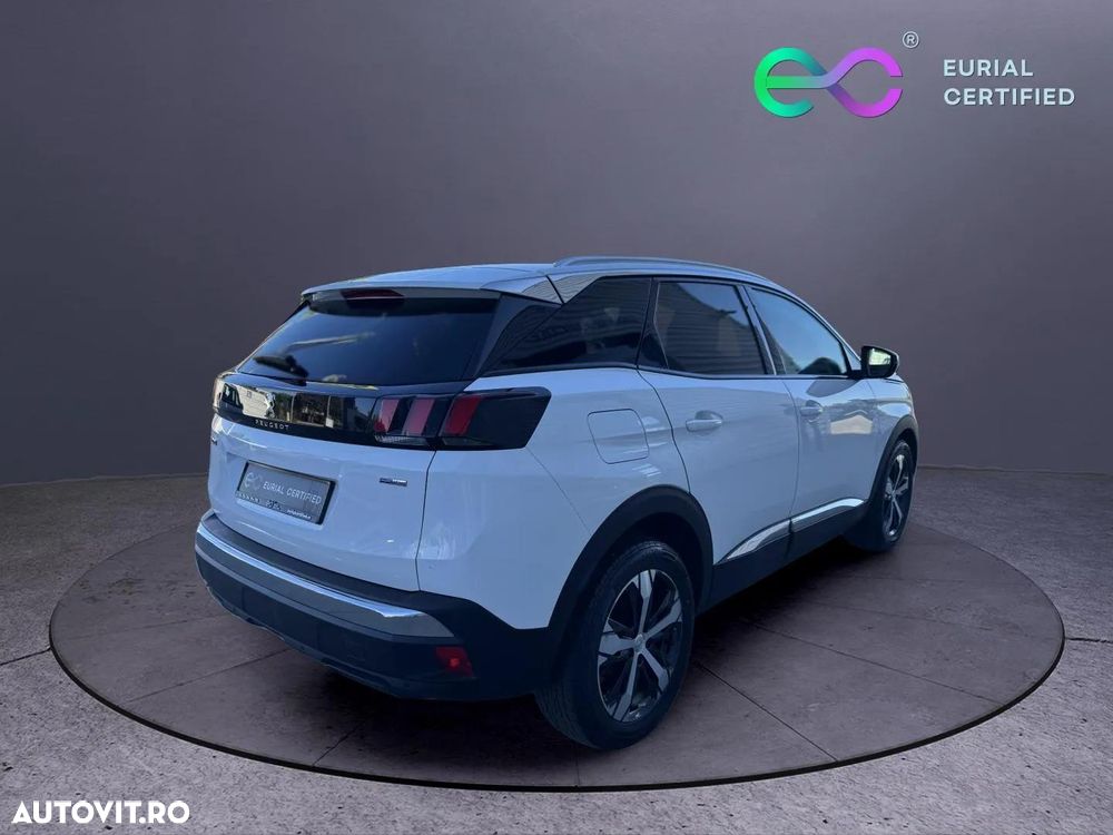 Peugeot 3008 1.2 PureTech Turbo S&S Allure - 5