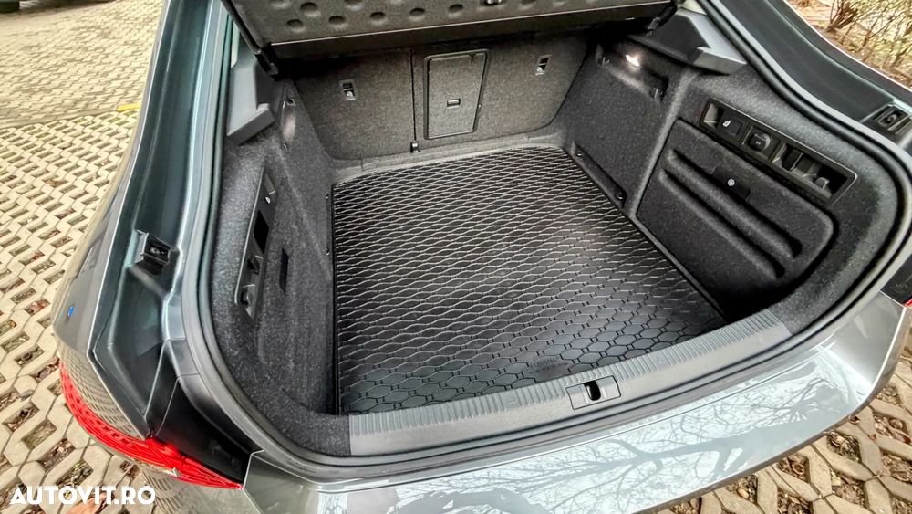 Skoda Superb 2.0 TDI DSG Style - 35