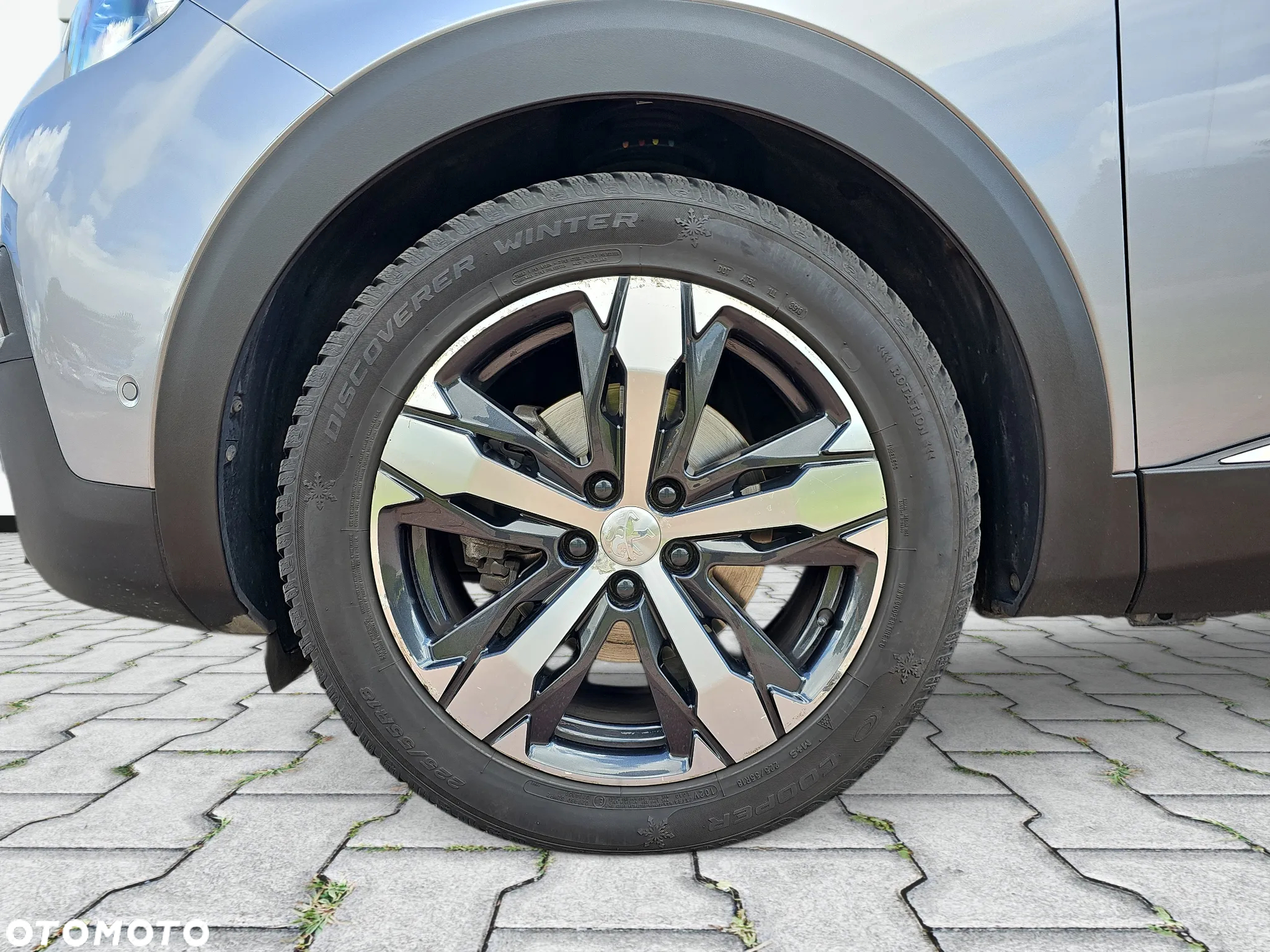 Peugeot 3008 1.2 PureTech Allure S&S EAT6 - 26