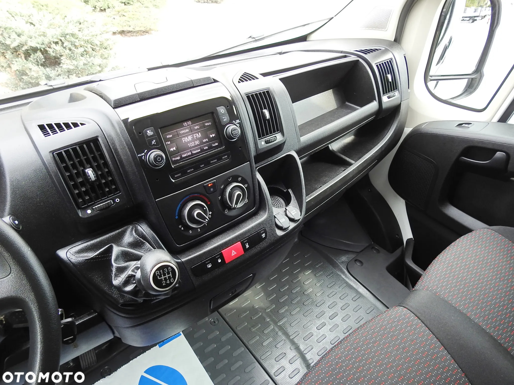 Peugeot BOXER FURGON CHŁODNIA 0*C TEMPOMAT NAWIGACJA KLIMATYZACJA 135KM [ S45902 ] - 32