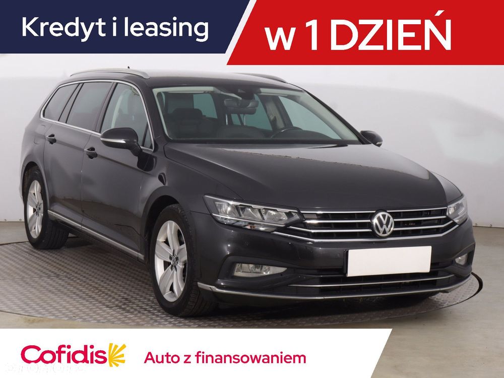 Volkswagen Passat Variant - 2