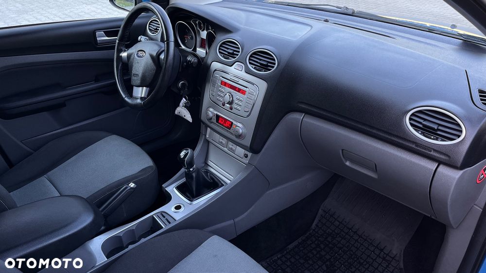 Ford Focus 1.6 Platinium X - 9