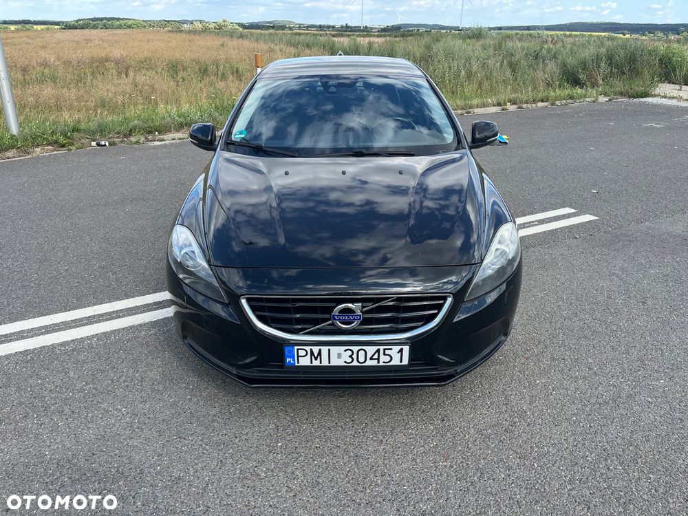 Volvo V40 T2 Drive-E Momentum - 9