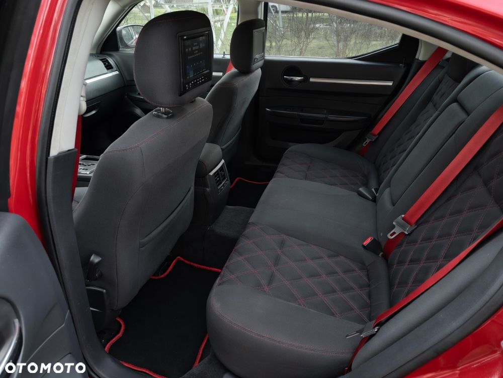 Dodge Charger 3.5 V6 SXT - 14