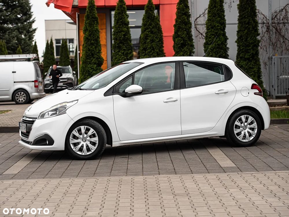Peugeot 208 1.6 BlueHDi Allure S&S - 7