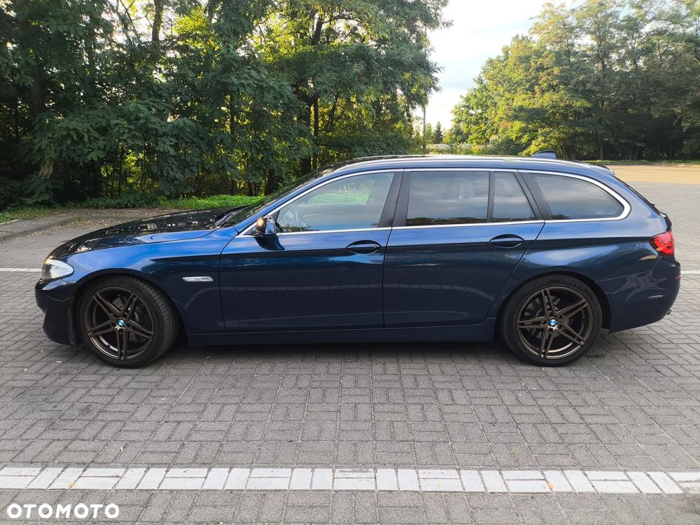 BMW Seria 5 2010 photo 3