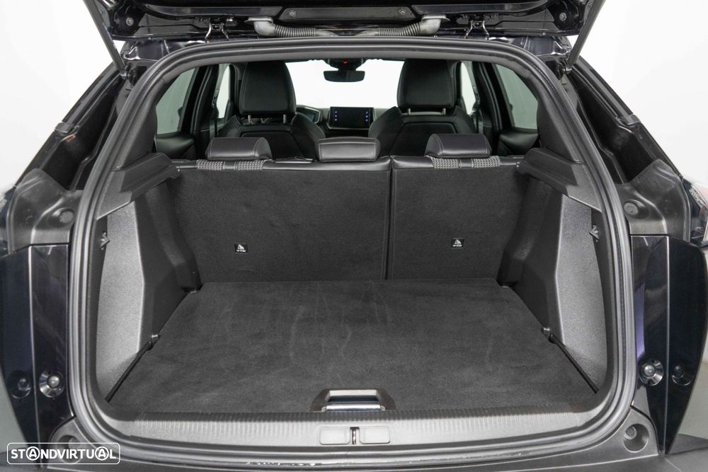 Peugeot 2008 1.2 PureTech GT EAT8 - 13