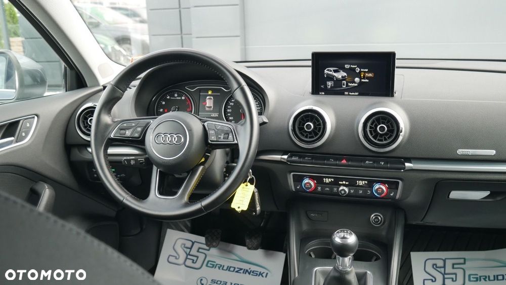 Audi A3 Sportback - 9