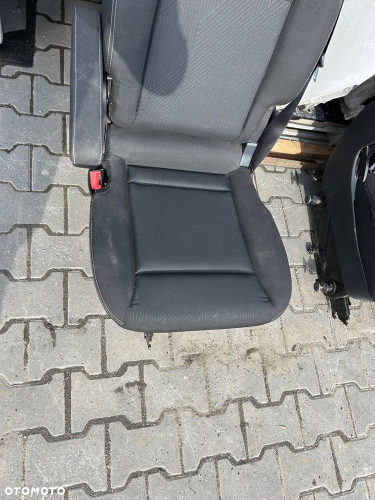Renault Trafic III Fotele II rząd szybki demontaż montaż Vivaro B Talento - 9