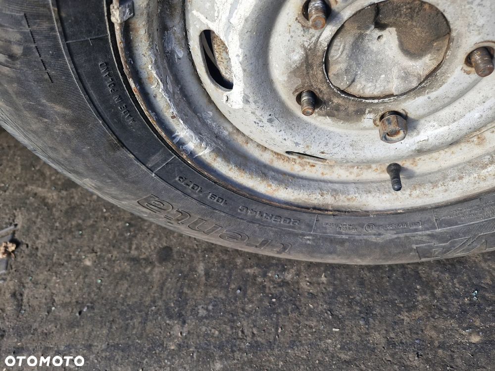 Kia CERES : Kia CERE pojazd na części: maska, zderzak, drzwi, szyby, lusterka, chłodnica.... - 25